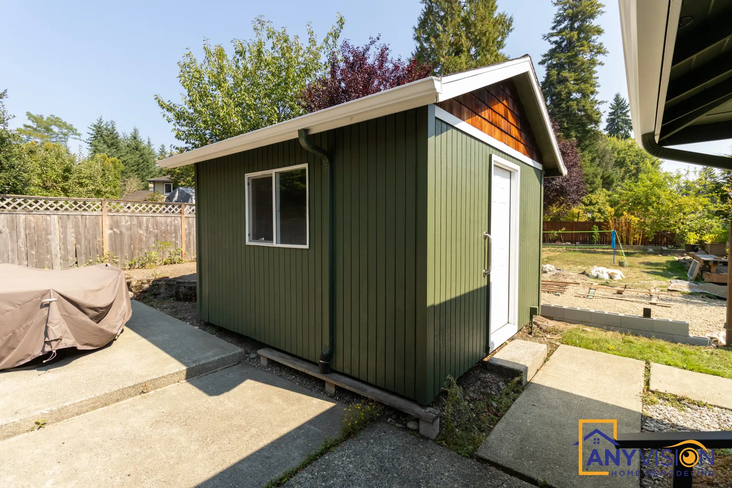 Detached accessory structure in the rear yard of a Greater Seattle home